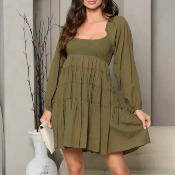 LONG SLEEVE SMOCK TIERED MINI DRESS - Picture 4 of 5